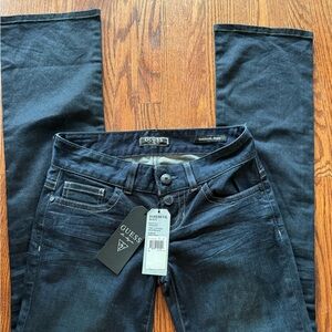 BNWT GUESS BOOTCUT JEANS size 25